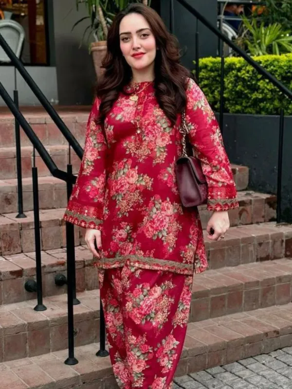 Pakistani Lavish Heavy Embroidered Unstitched Chiffon Three Piece